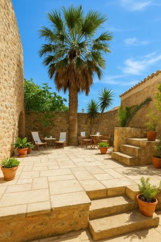 Menexes Suites Monemvasia