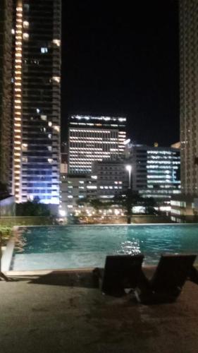 Kler Condo Garden with City View