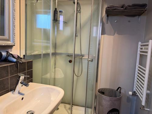 A Bernhard Guest House