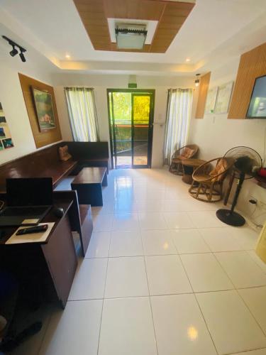 Raje Residence