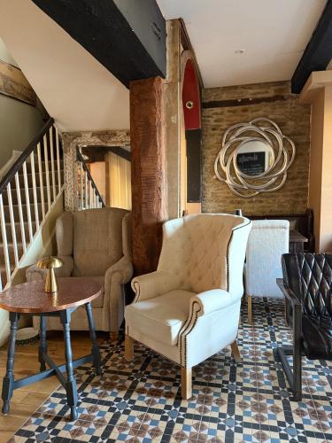 Vale Hotel