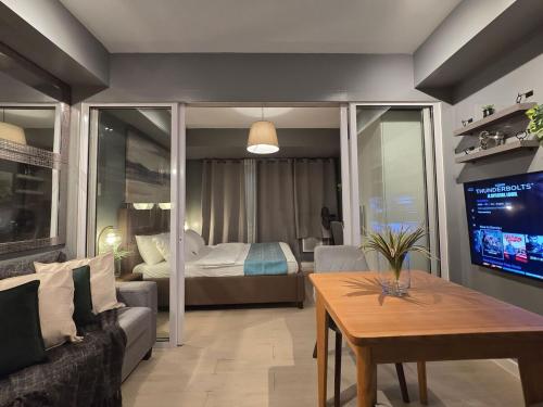 1BR Condotel at Azure Urban Resort Near Airport #AZ07