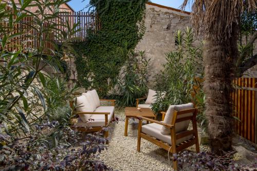 Pula Residence Rooms and Apartments Old City Center