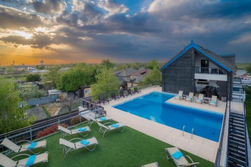 Delta Boutique & Carmen Silva Resort