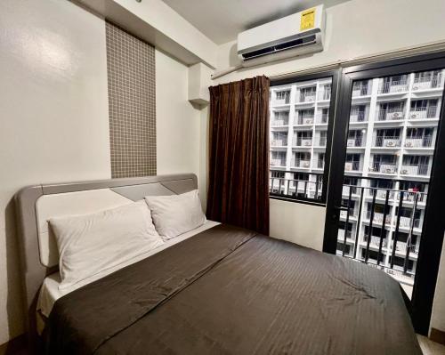MOA Apartment in Pasay