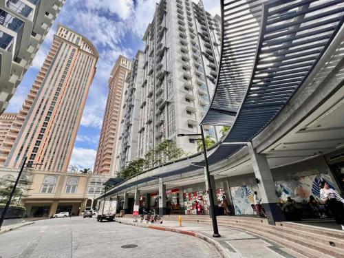 Heart of BGC McKinley B3