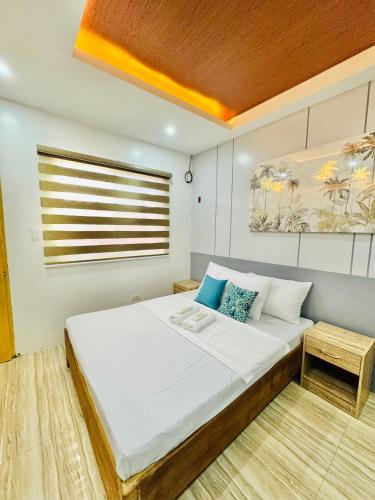 Santa Ana Transient House