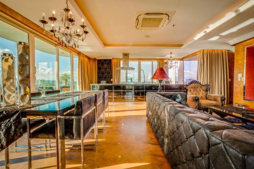 The Fields Plaza Suites