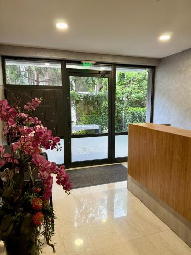 7th Sense boutique apartments