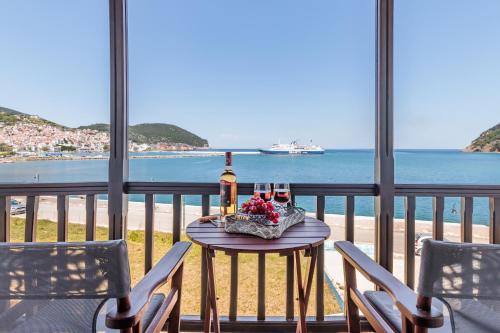 Nikolaos studios apartments