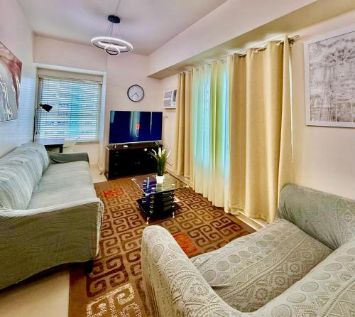 1 Bedroom Condo near US Embassy and St Lukes Medical Clinic
