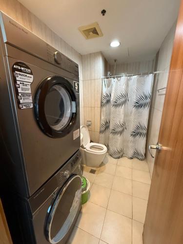 1 Bedroom Condo near US Embassy and St Lukes Medical Clinic