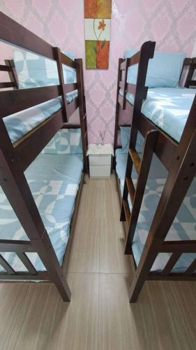 AZURE BICUTAN MAUI G14 TOWER POOL View