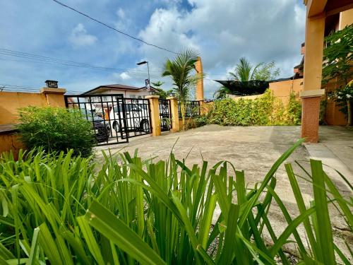 Santiago City Transient House