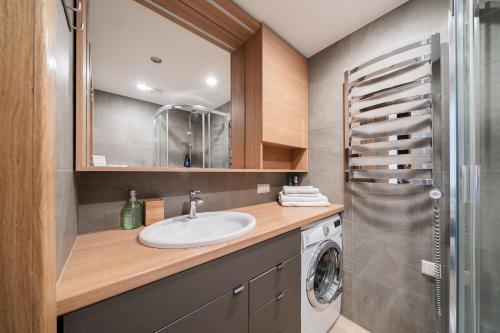 Gyneju Apartments