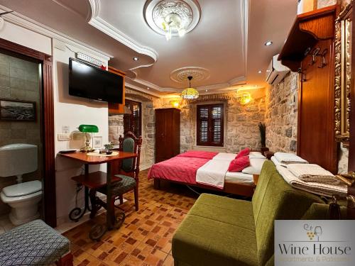 Apartments Wine House Old Town