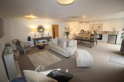 The Bungalow and Studio Apartments