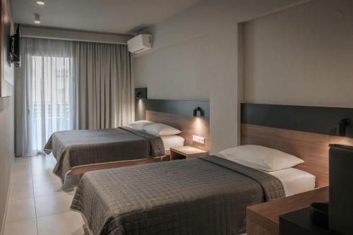 Elizabeth Queen Luxuxy Rooms