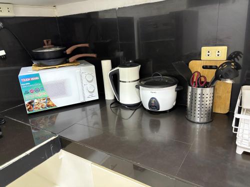 D Chambers Townhouse in Deca-Clark Residences