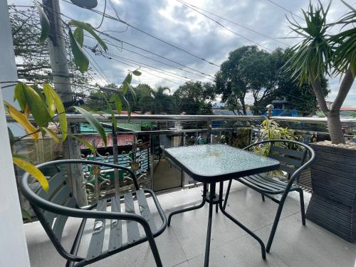 Goldland Caelestis Guest House