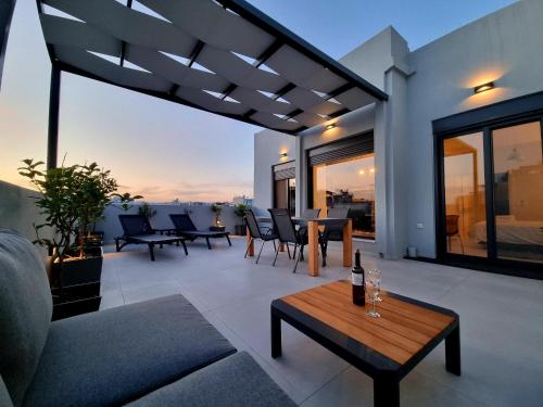 10 Apartments & Suites