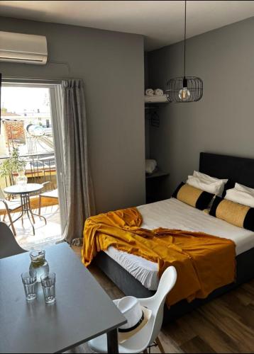 SPN. SPIROS APARTMENTS PREVEZA