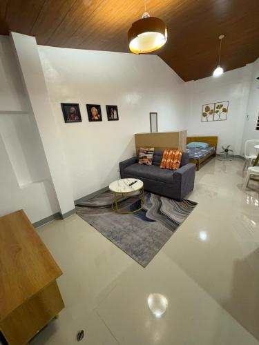 AnnEs Pad, Modern Studio Near Clark Pampanga