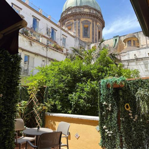 Chiaia Suites