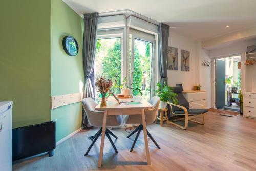 Cozy House - fietsverhuur, eigen keuken en badkamer