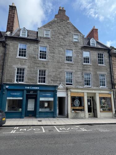 City centre 2 bedroom flat