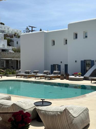 Esperides Apartments & Suites