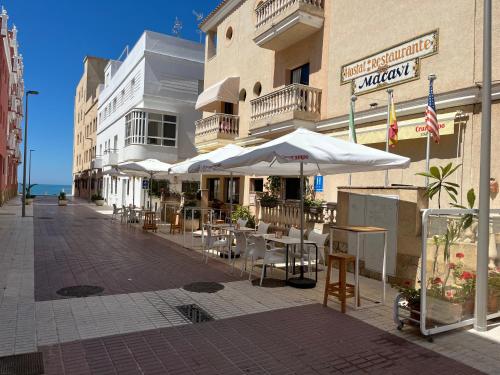 Hostal Restaurante Macavi