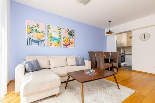 Apart Hotel MS Katunjanin