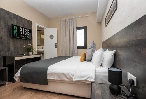 Rise Hotel