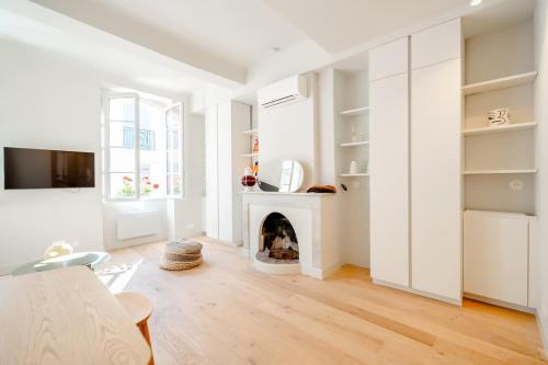 Petit Gambetta l Bright & Fresh l Shellter Rentals