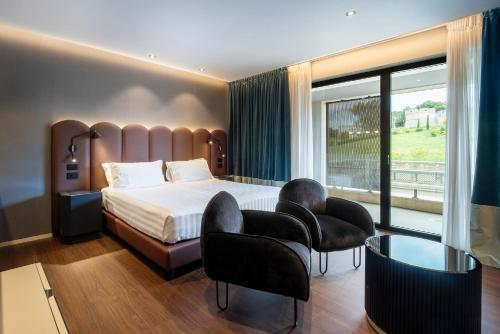 La Suite Hotel