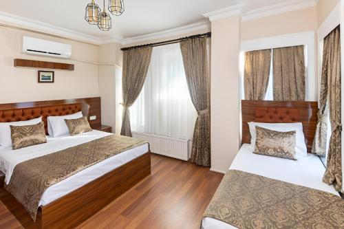 Grey House Hotel
