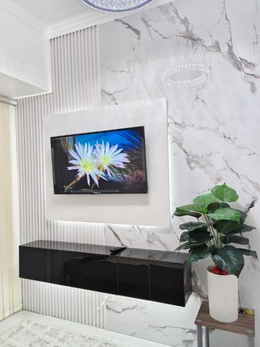 Shore 3 Staycation Near Moa