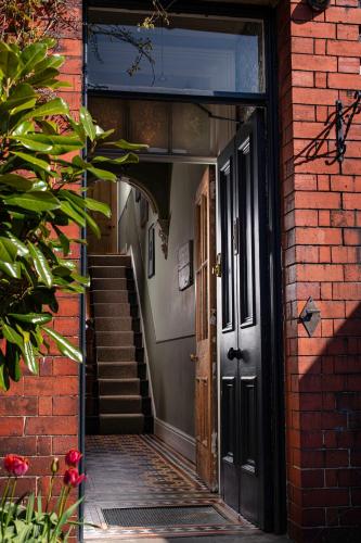 Riversdale House Bed & Breakfast