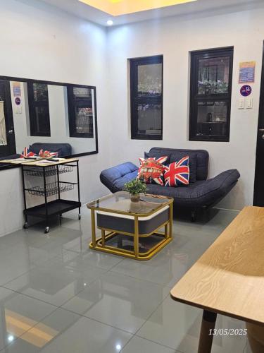 Jolie Joes One Bedroom Unit