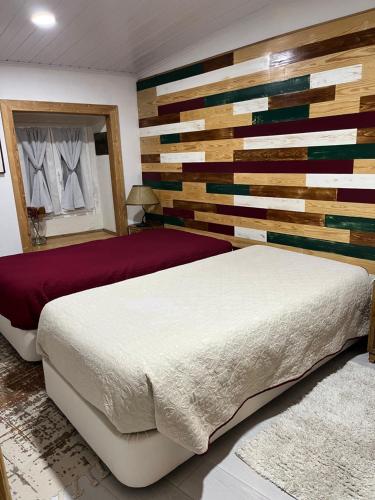 Pé do Castelo Casinha - pet friendly & garage