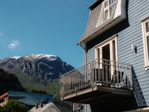 Bakkegata – The Blue House