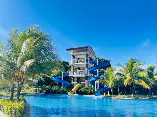 Aquamira Resort & Residence