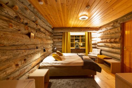 Log House Kuukkeli Teerenpesä