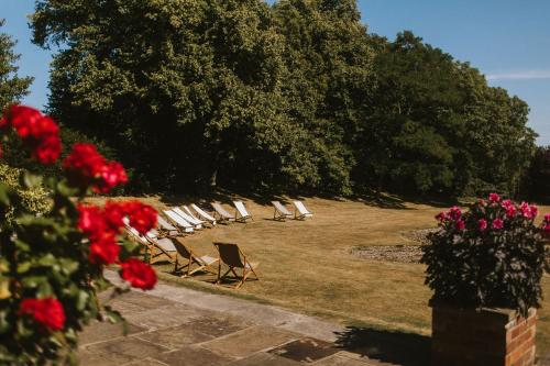 Healing Manor Hotel