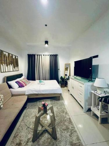 Tagaytay Staycation lakeview by SMDC Wind Residences