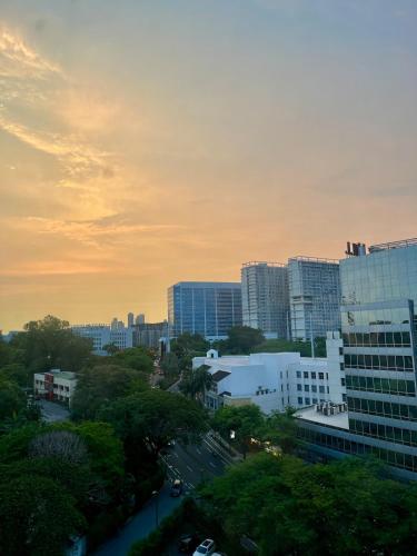 Elevated Staycation BGC Venice Grand Canal