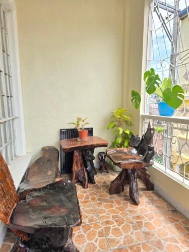 35 Amistad Guesthouse