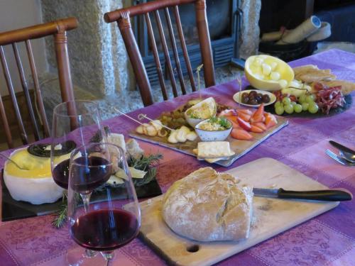 Solar dos Alperces - Serra da Estrela - Turismo de Aldeia