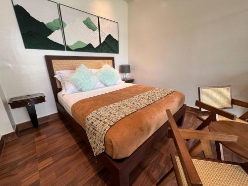 Tahum Lake Resort